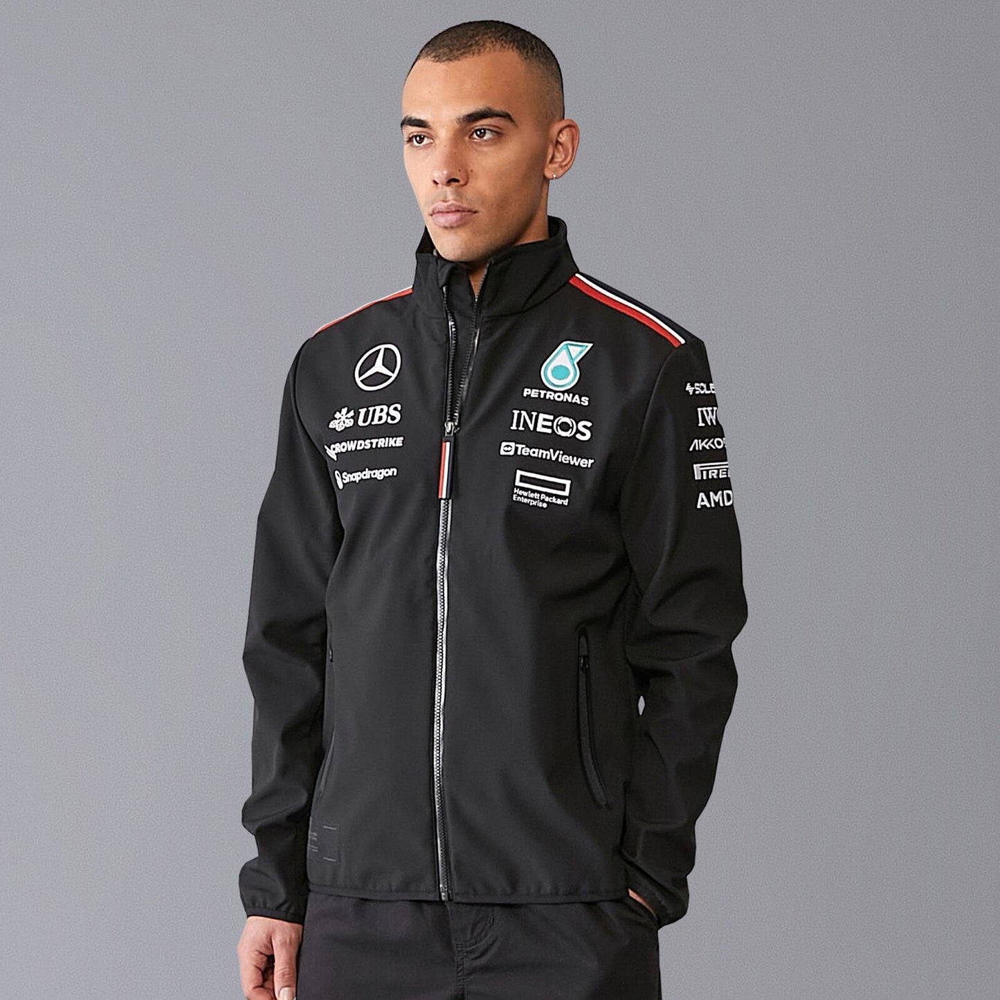 Chamarra Softshell Oficial Mercedes 2024